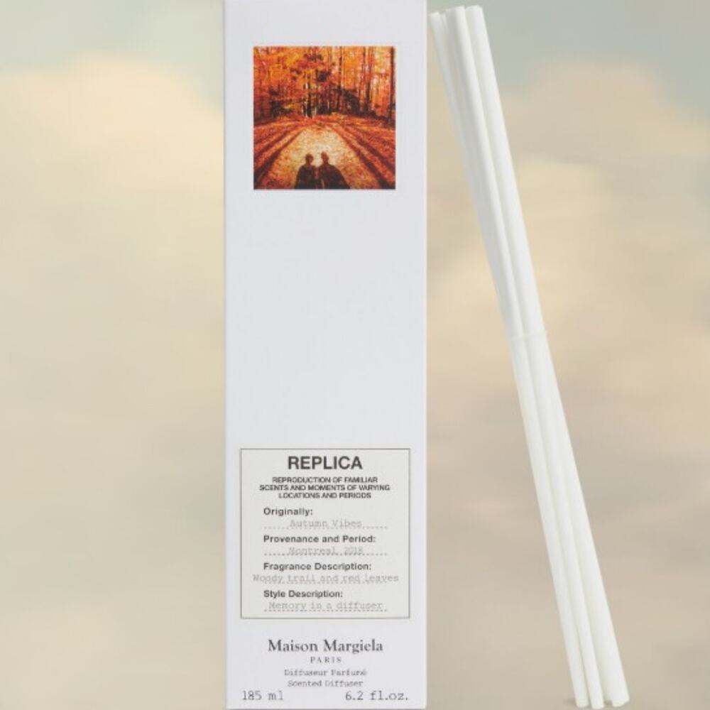 Maison Martin Margiela Replica Scented Diffuser Box in Cream and Orange - Picture 2 of 3